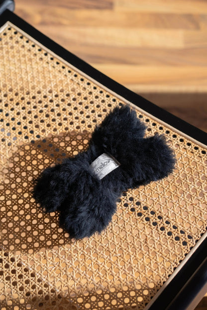 Juguete Ecológico Hueso para Perros de Lana Natural - Negro - Dulces Mascotas BCN