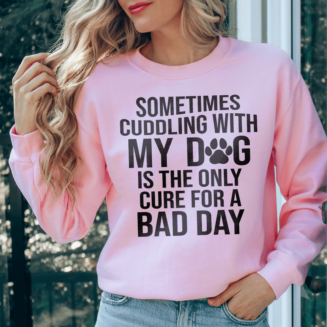 Sometimes Cuddling With My Dog - Dulces Mascotas BCN
